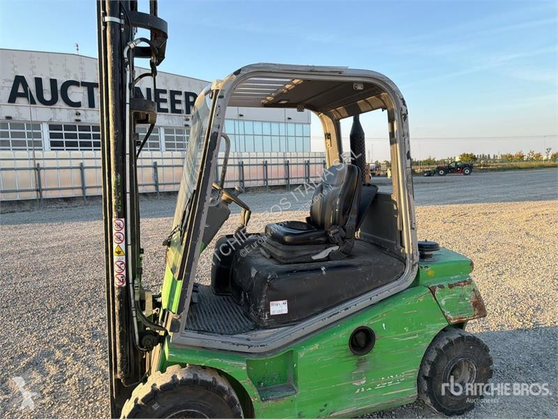 Carretilla elevadora Cesab Drago H250 2350 kg...