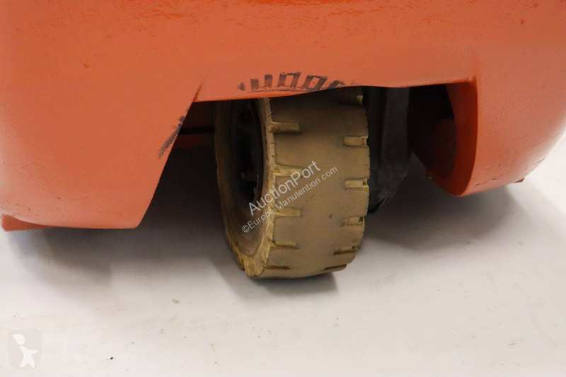 Carretilla elevadora BT C3E130R
