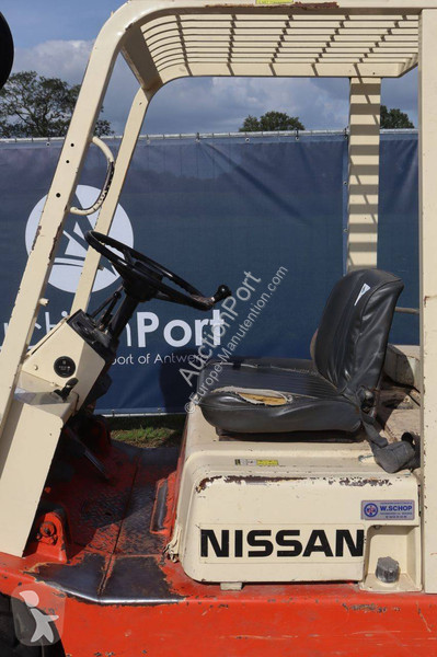 Wózek podnośnikowy Nissan PF02A20U