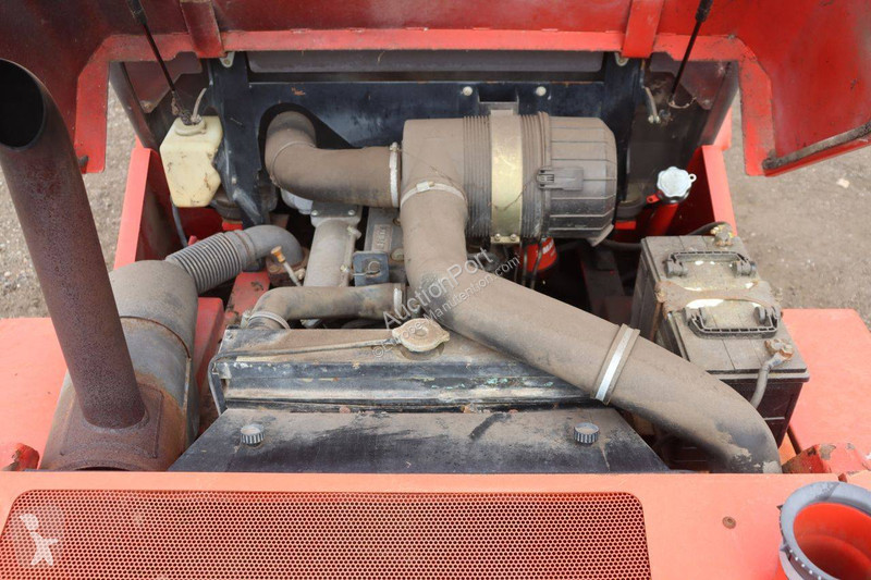 رافعة شوكية Manitou MC 30