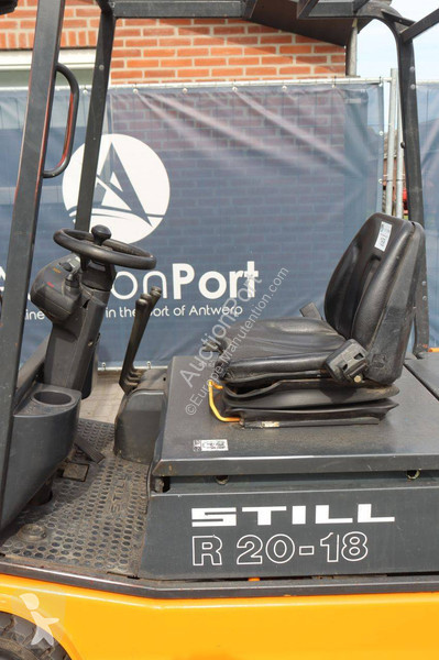 Chariot élévateur Still R20-18