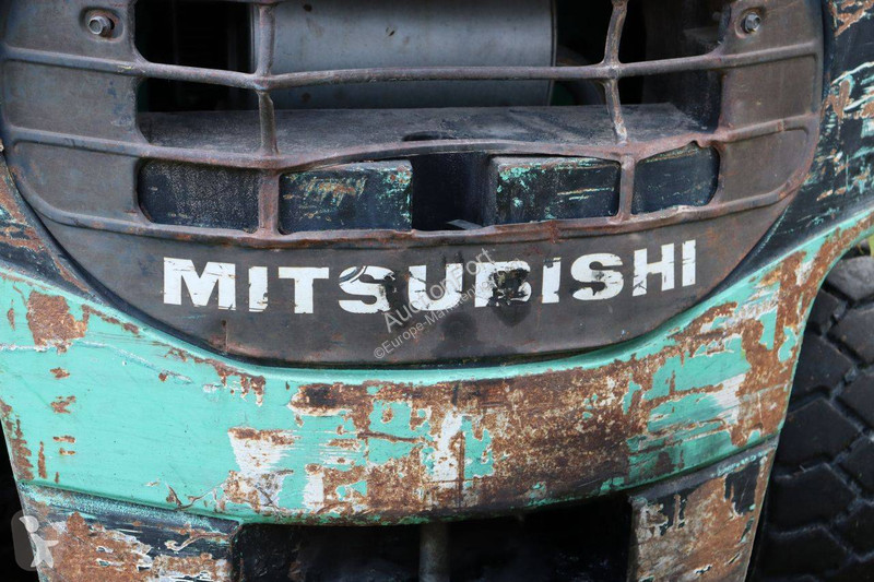 Кар Mitsubishi FD25K