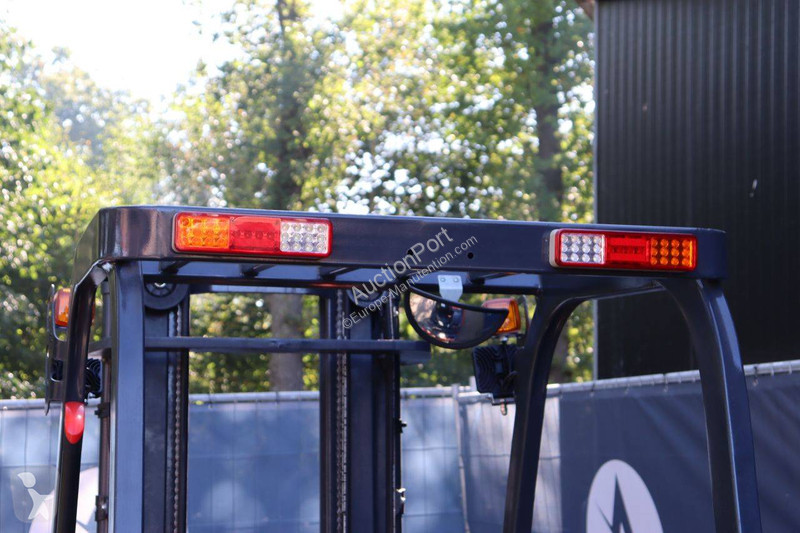 Empilhador elevador  CPD16