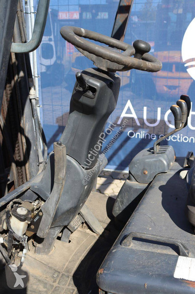 Empilhador elevador Doosan B15T-5