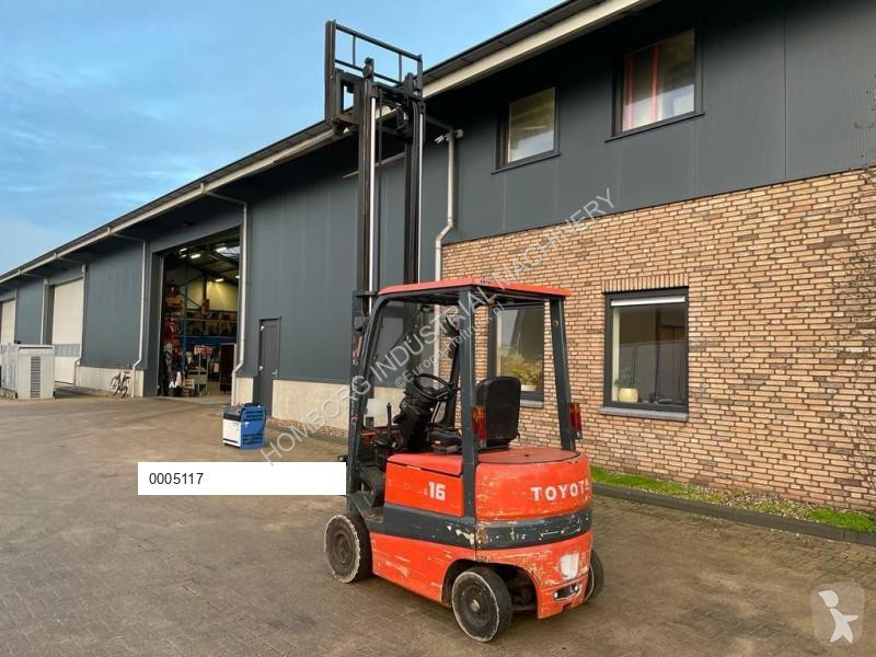 Teleskopický manipulátor Toyota 1.6 ton FBMF16...