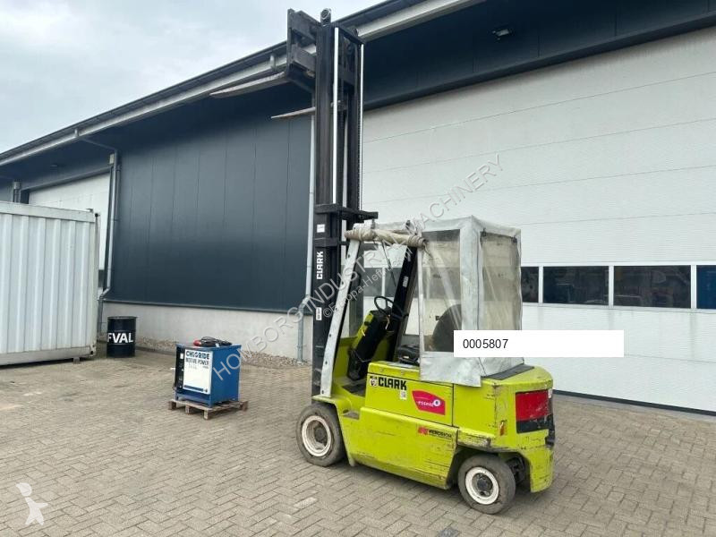 Stivuitor Clark EPM25N 2.5 ton Duplex Sideshift...