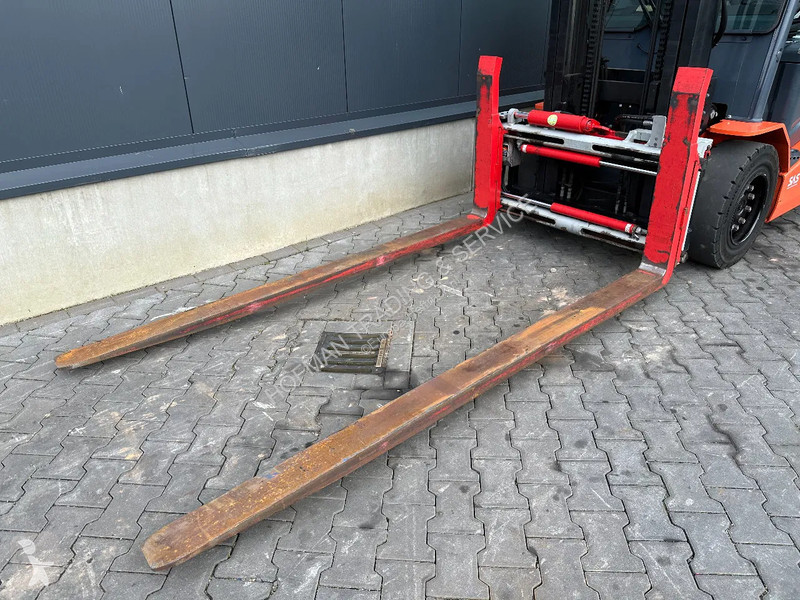 Teleskopický manipulátor Toyota 8FBMT45