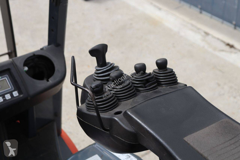 Heftruck Toyota 8FBEK18T
