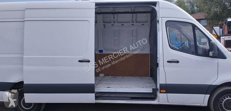 Furgoneta Mercedes sprinter