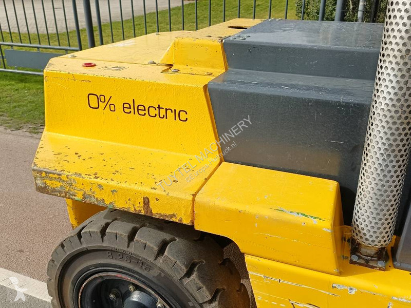 رافعة شوكية OM carrelli DI60C 6 ton heftruck...