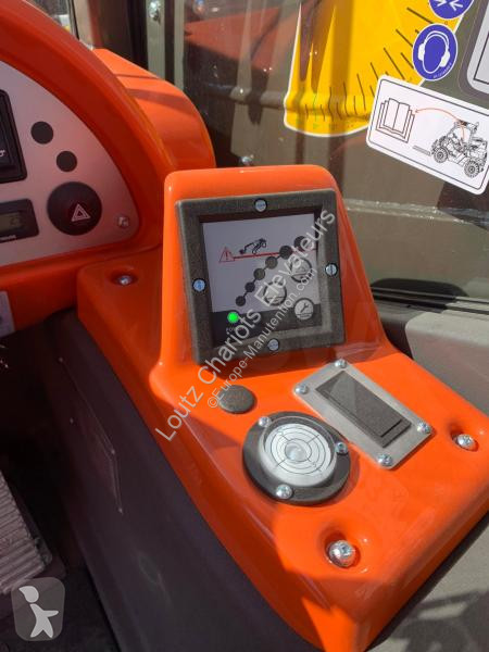 رافعة شوكية Ausa  T144H Plus