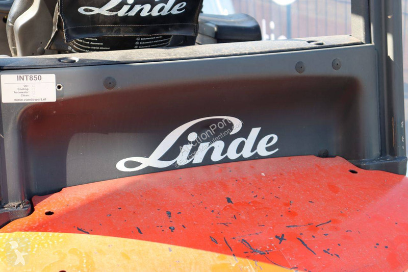 Vysokozdvižný vozík Linde D-01