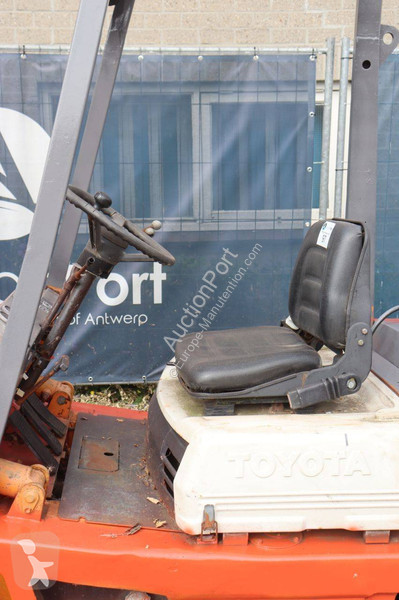 Stivuitor Toyota 02-3FGC30