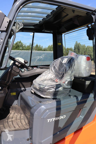 Vysokozdvižný vozík Toyota 9FBM30T
