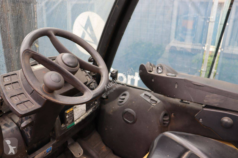 Empilhador elevador Yale E2170