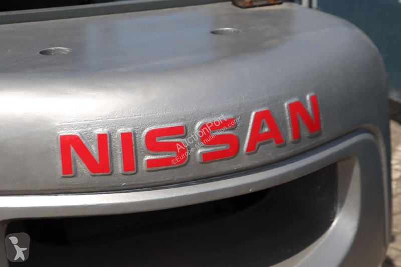 Carretilla elevadora Nissan 30
