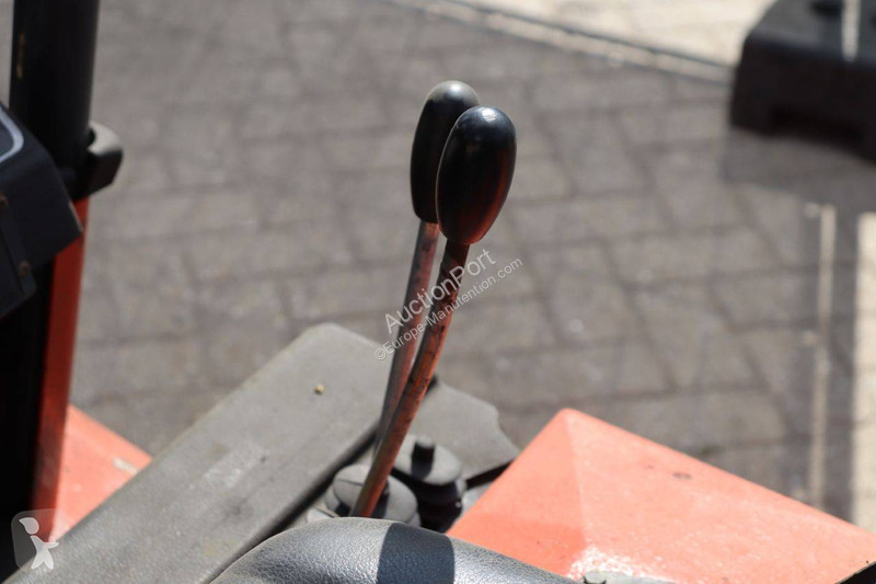 Chariot élévateur Linde E14