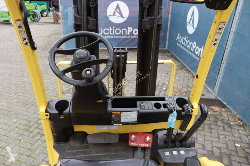 Hyster  Forklift