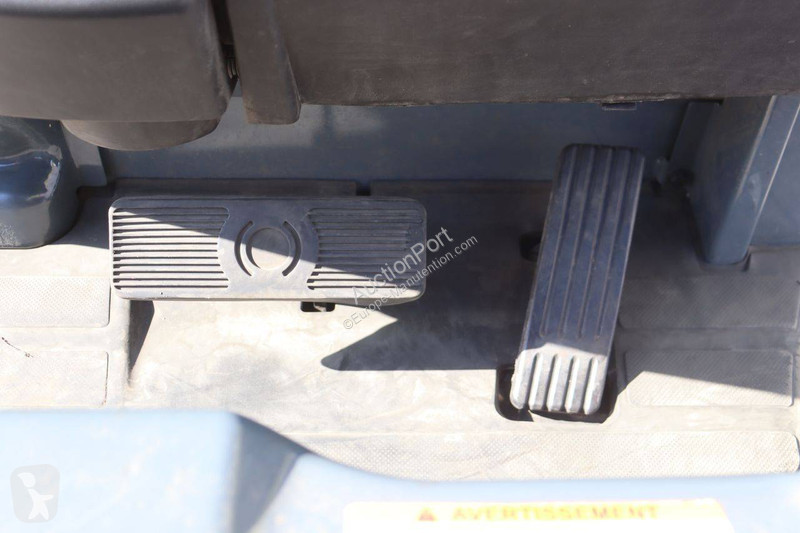 Carretilla elevadora Toyota 8FBEK16T
