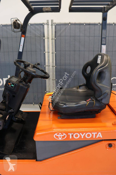 Carretilla elevadora Toyota 5FBE18