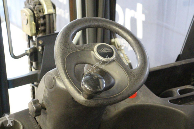 Chariot élévateur Linde E16