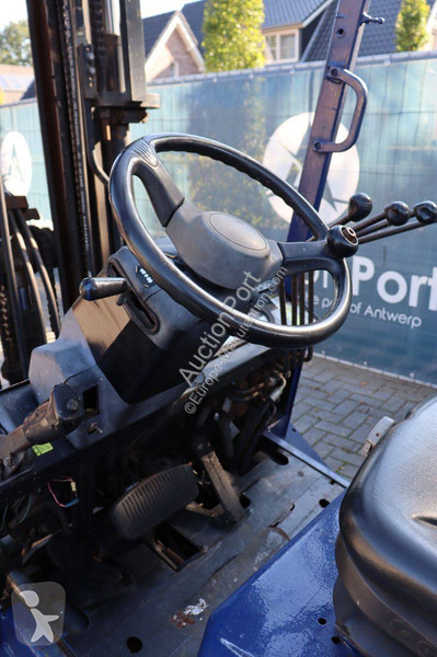 Chariot élévateur Yale GDP25