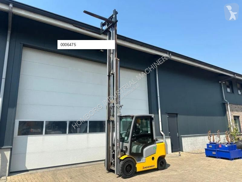 Stivuitor Jungheinrich Triplex Freelift...