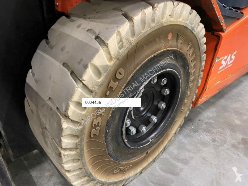 Teleskopický manipulátor Toyota 2 ton Traigo 20...