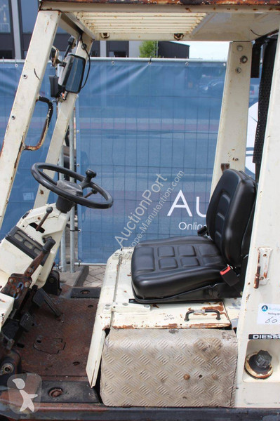 Chariot élévateur Nissan EH01A15U