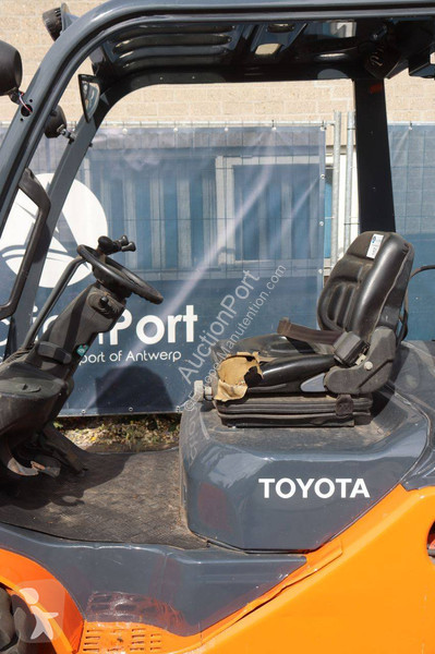 Vysokozdvižný vozík Toyota