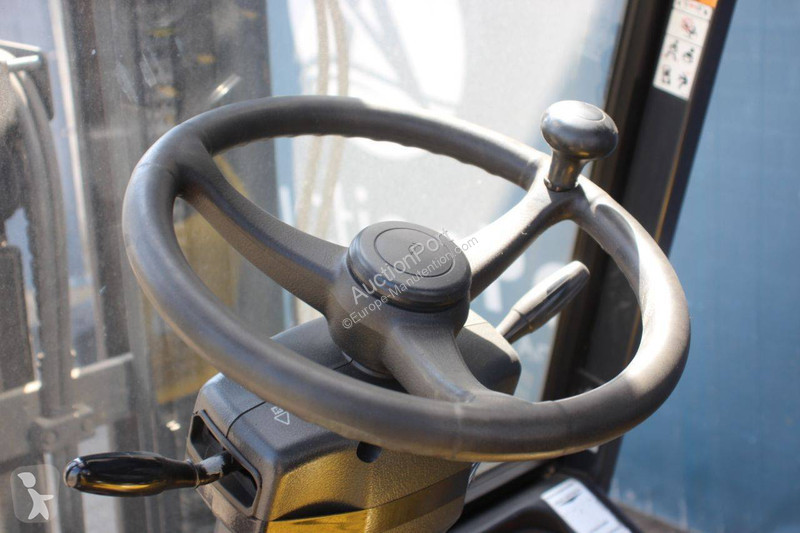 Chariot élévateur Doosan D33S-3