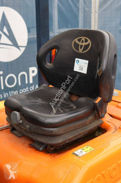 Chariot élévateur Toyota 02-5FD 15