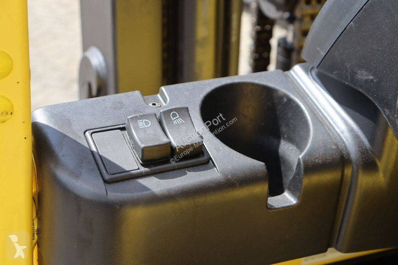 Forklift
