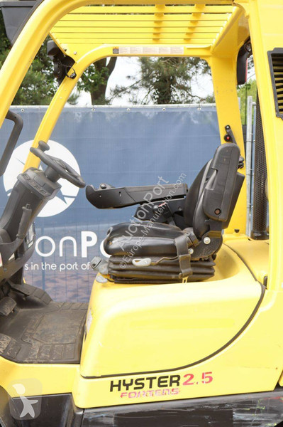 Forklift