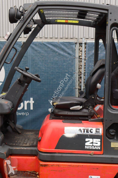 Nissan  Forklift