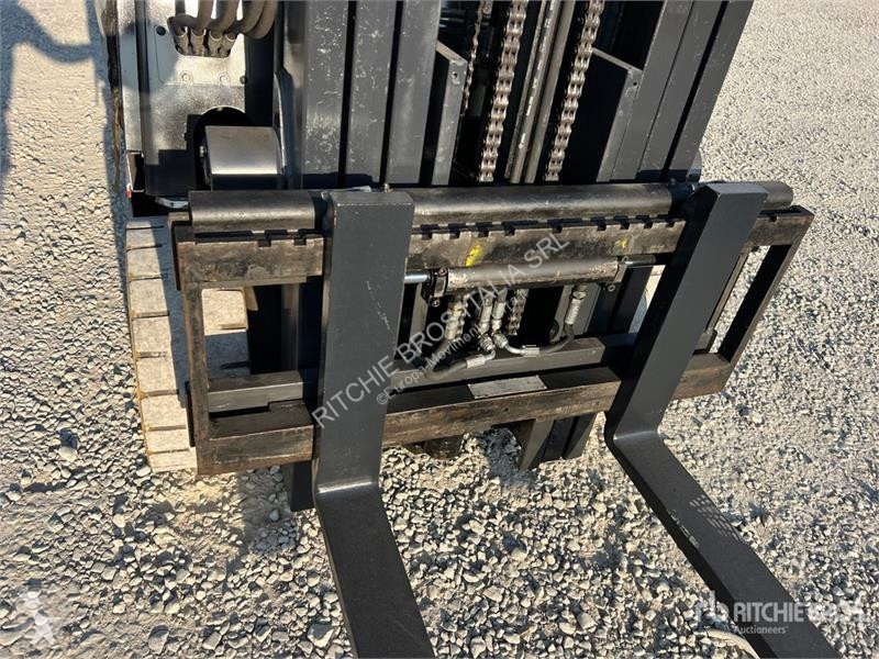 Carretilla elevadora Nissan QX25 2500 kg...