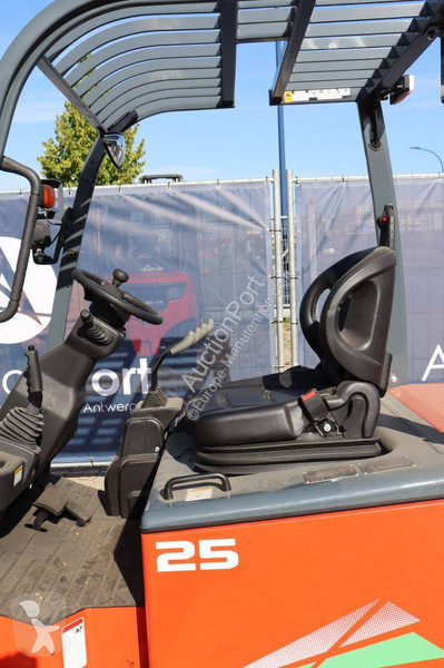 Carretilla elevadora Heli CPD25