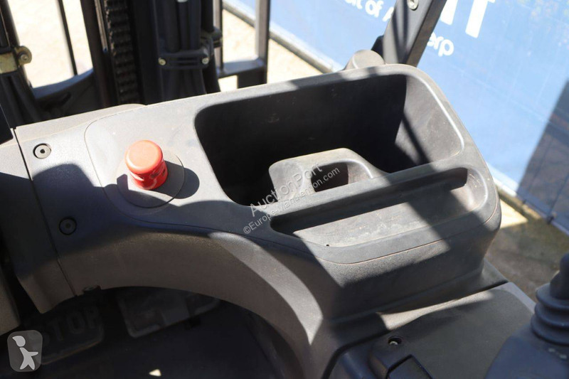 Carretilla elevadora Linde E30L-01