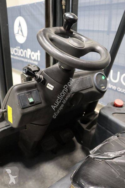 Chariot élévateur Linde E18P