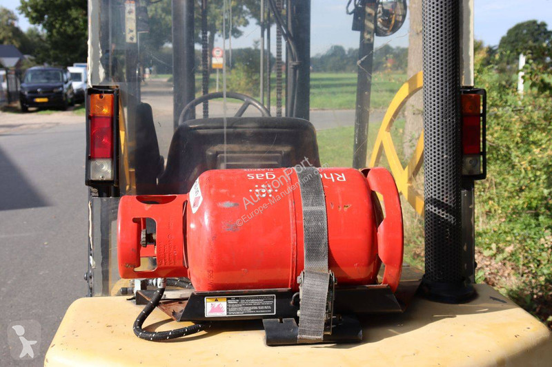 Chariot élévateur Yale GLP25TF V2420