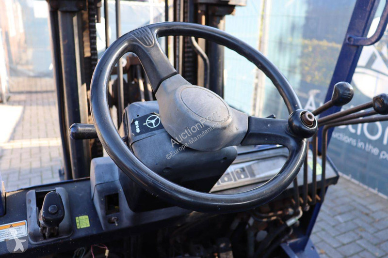 Chariot élévateur Yale GDP25