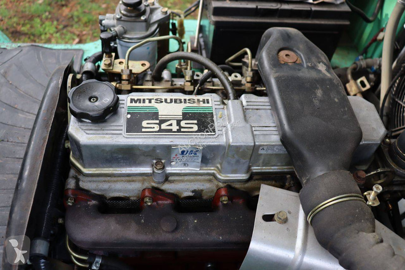 Кар Mitsubishi FD25K