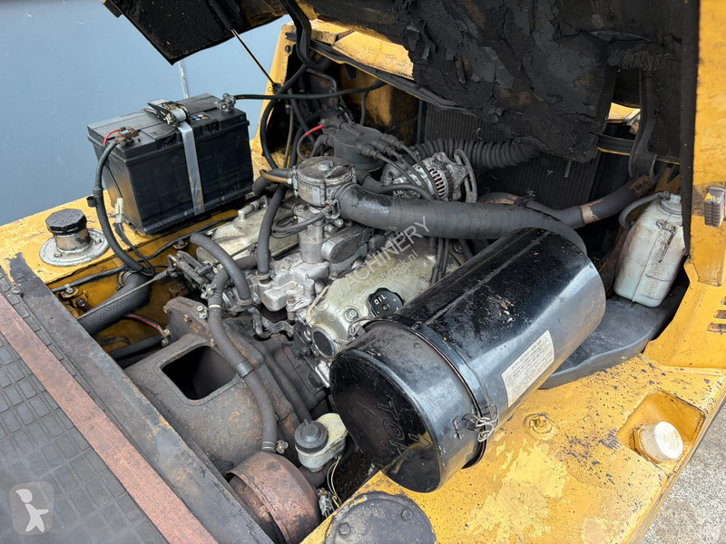 Кар Caterpillar GP40