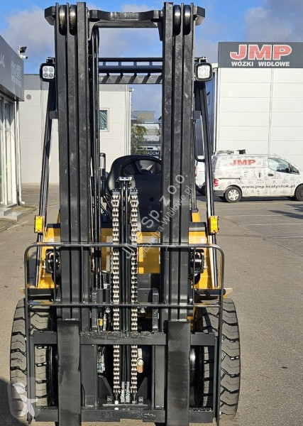 Chariot élévateur TCM FGE35-E2 BRAND NEW TR4700mm