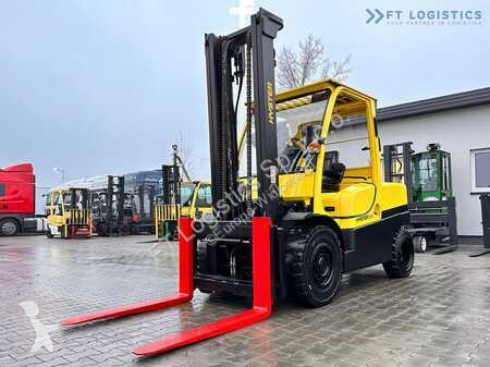 Teleskopický manipulátor Hyster