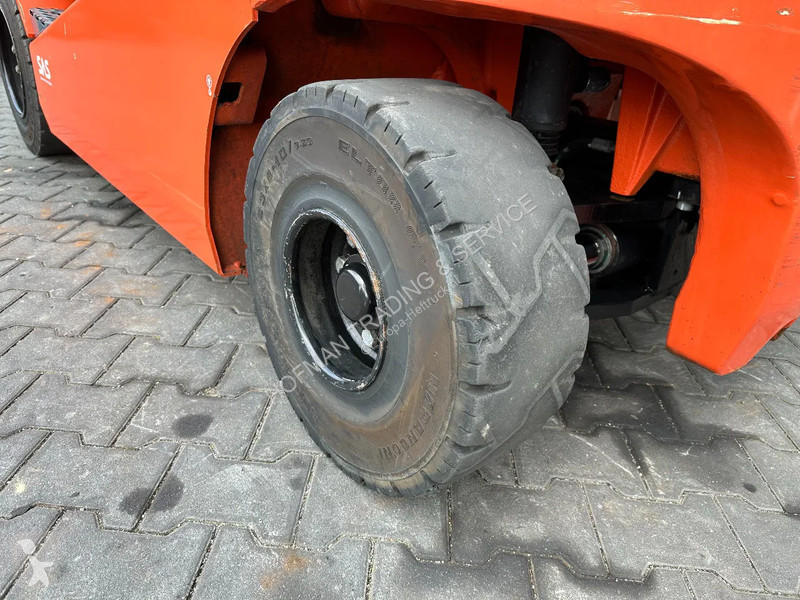 Teleskopický manipulátor Toyota 8FBMT45