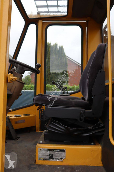 Heftruck Caterpillar V300C