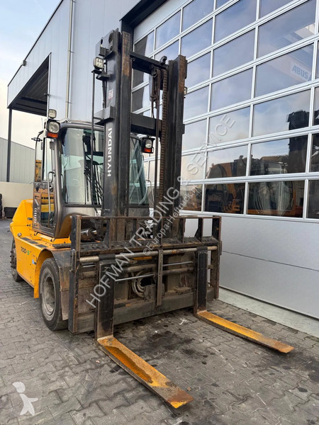 Кар Hyundai 70D-9A