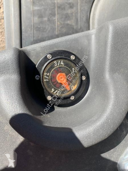 رافعة شوكية Ausa  T144H Plus