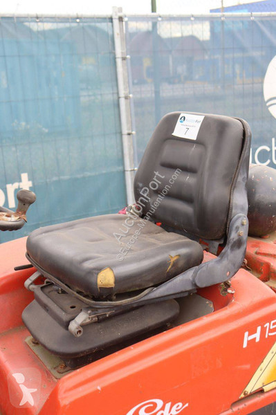رافعة شوكية Linde H15 D